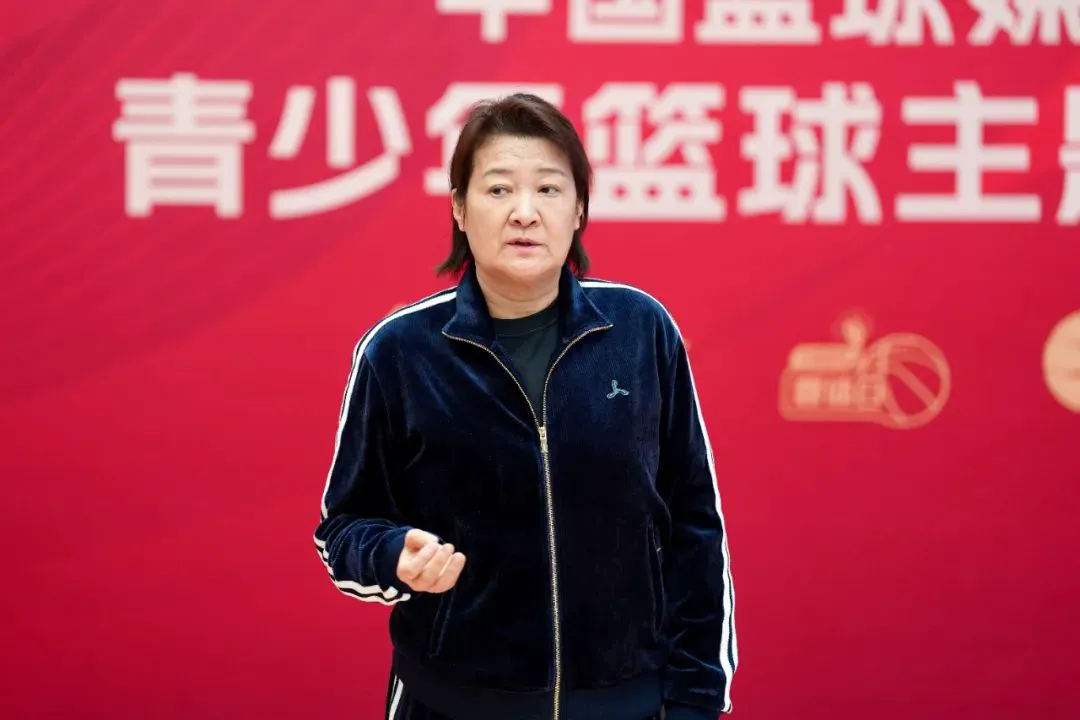 一周篮球训练计划安排怎么写_0